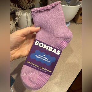 Bombas Gripper House Socks Size Medium M Merino Blend Purple